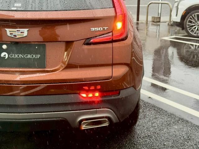 Cadillac XT4 11
