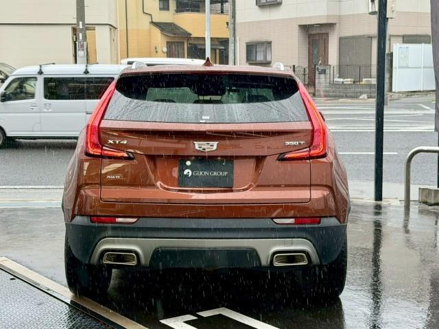 Cadillac XT4 6