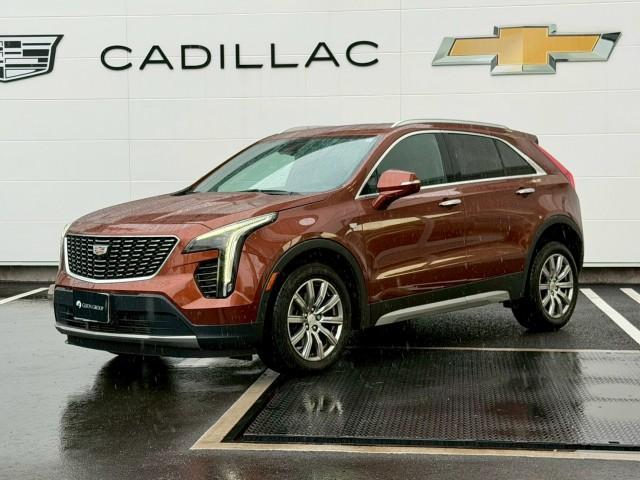 Cadillac XT4 8