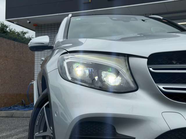 Mercedes-Benz GLC 10
