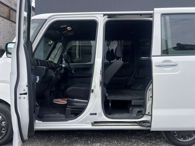 Daihatsu ハイゼットキャディー 11