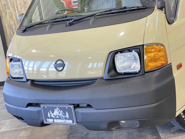Nissan Vanette 8