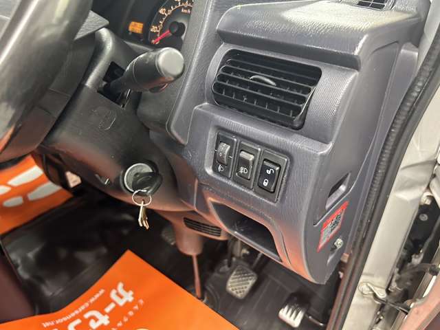 Subaru Sambar Truck 11