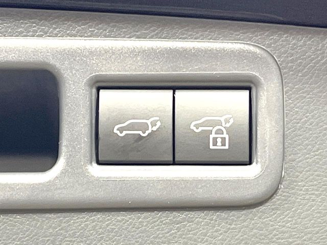 Lexus RX 8