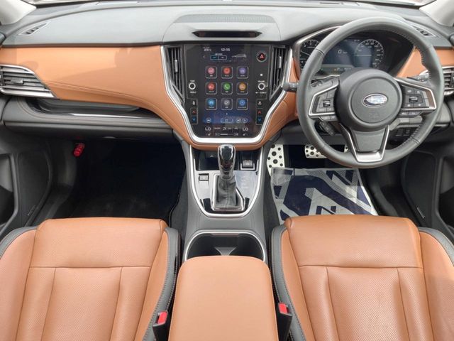 Subaru Legacy Outback 2