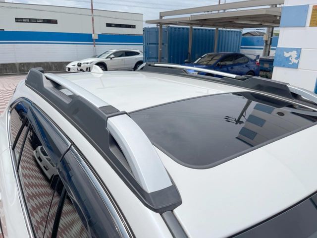 Subaru Legacy Outback 5