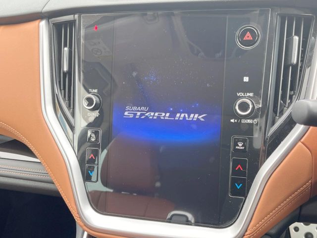 Subaru Legacy Outback 6