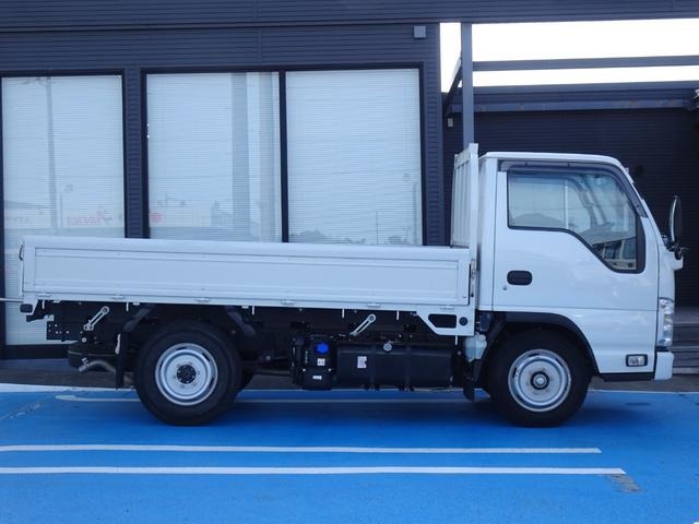 Isuzu Elf 11