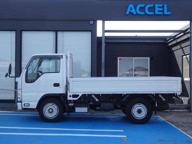 Isuzu Elf 7