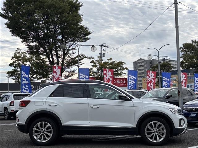 Volkswagen T-Roc 4