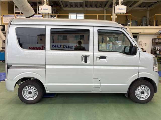 Suzuki Every 11