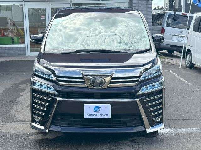 Toyota Vellfire 11