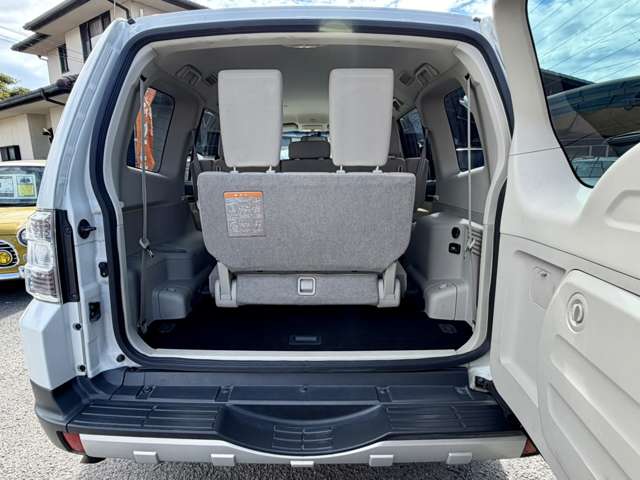 Mitsubishi Pajero 12