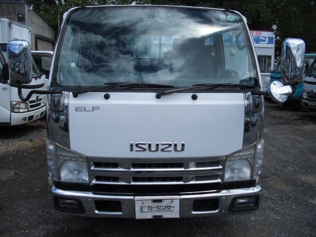 Isuzu Elf 2