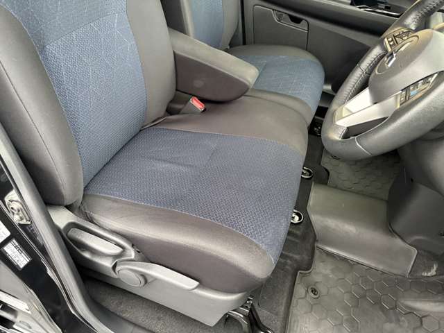 Mitsubishi eK X 12