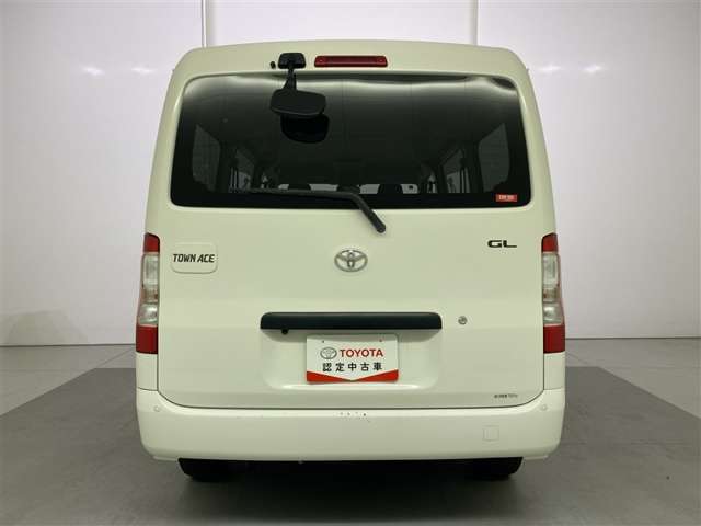 Toyota Town Ace Van 6