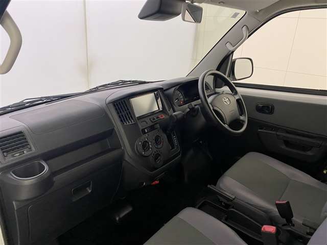 Toyota Town Ace Van 9