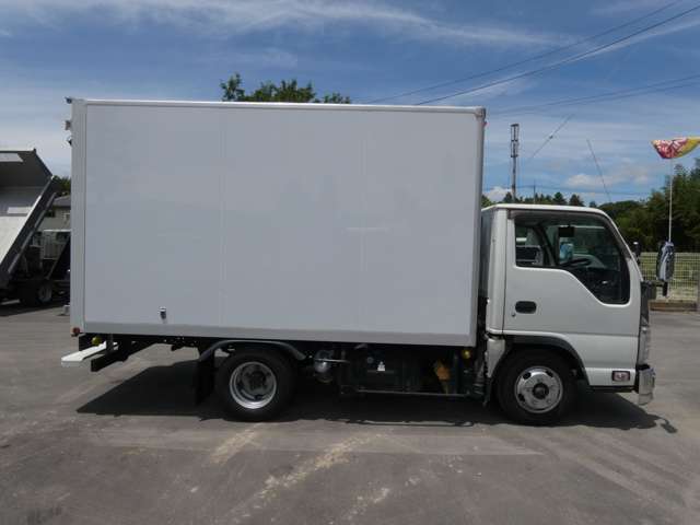 Isuzu Elf 5