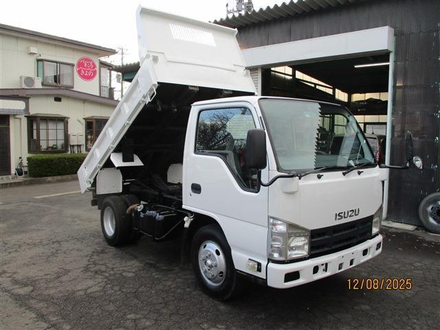 Isuzu Elf 7