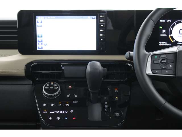 Mitsubishi Delica Mini 7