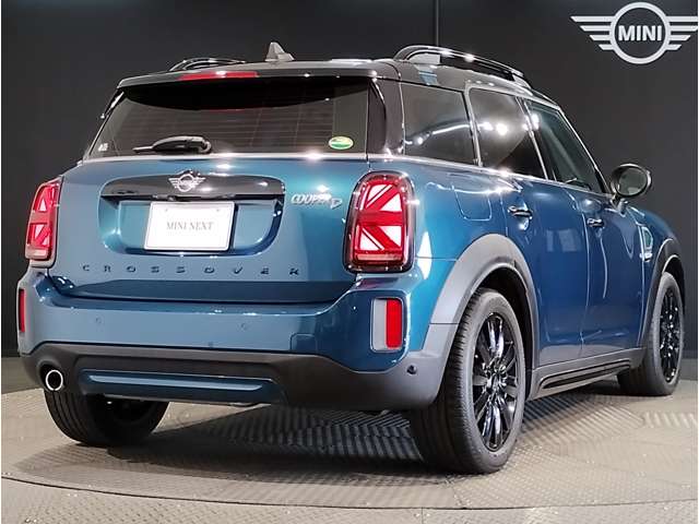 MINI Crossover 8