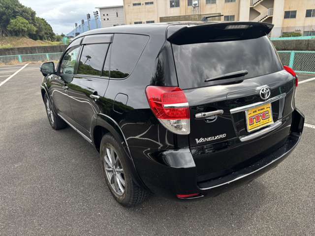 Toyota Vanguard 6