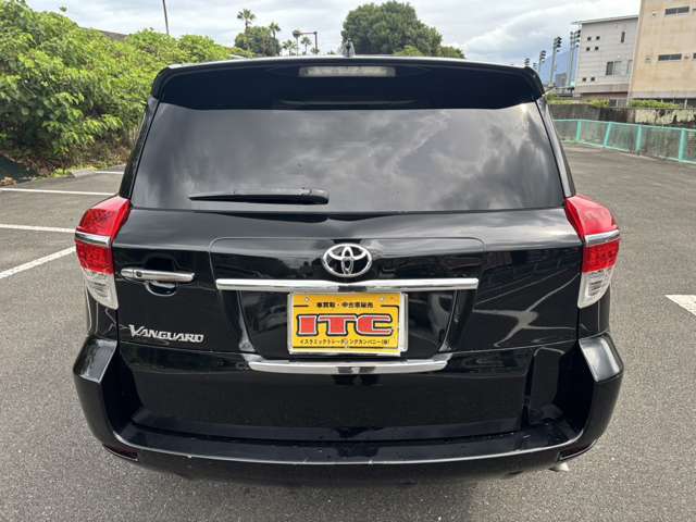 Toyota Vanguard 7