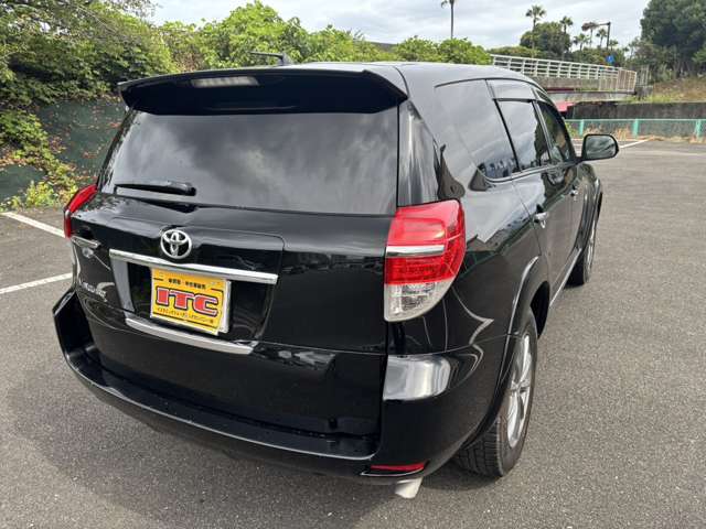 Toyota Vanguard 8