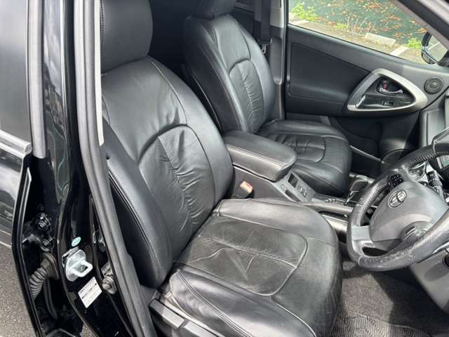Toyota Vanguard 10