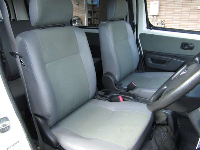 Toyota Town Ace Van 8