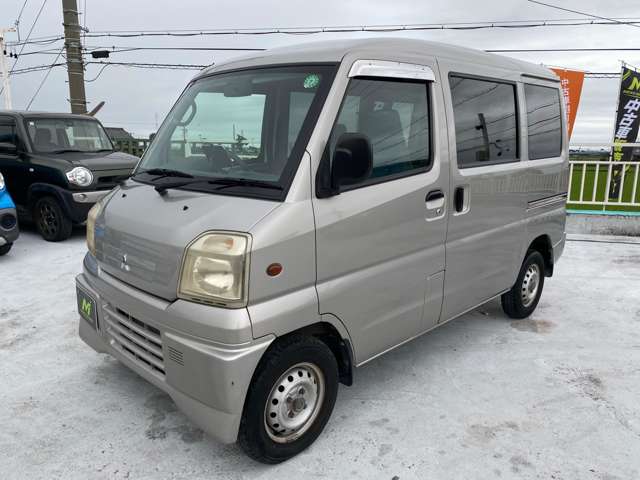 Mitsubishi Minicab Van 12