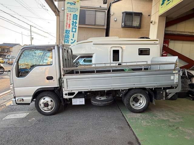 Isuzu Elf 10