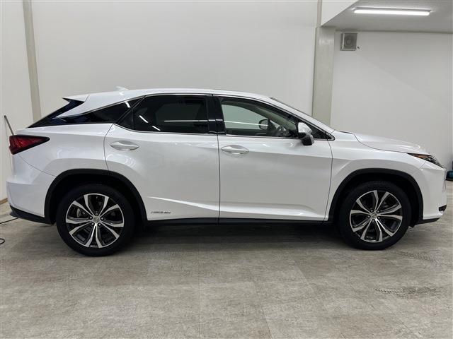 Lexus RX 6