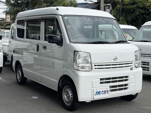 Nissan NV100 Clipper 7