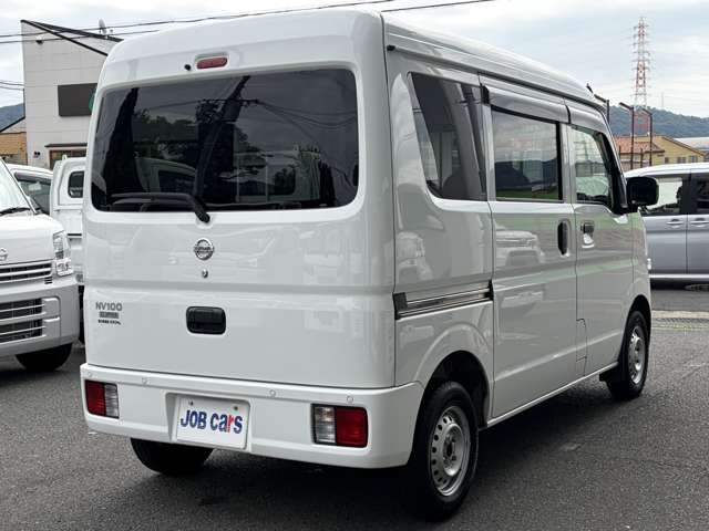 Nissan NV100 Clipper 9