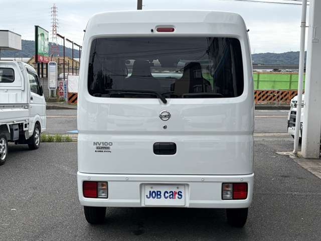 Nissan NV100 Clipper 10