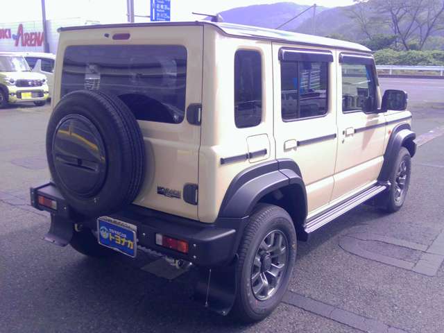 Suzuki Jimny Nomade 11