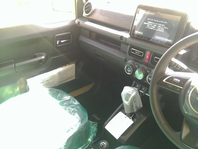 Suzuki Jimny Nomade 2