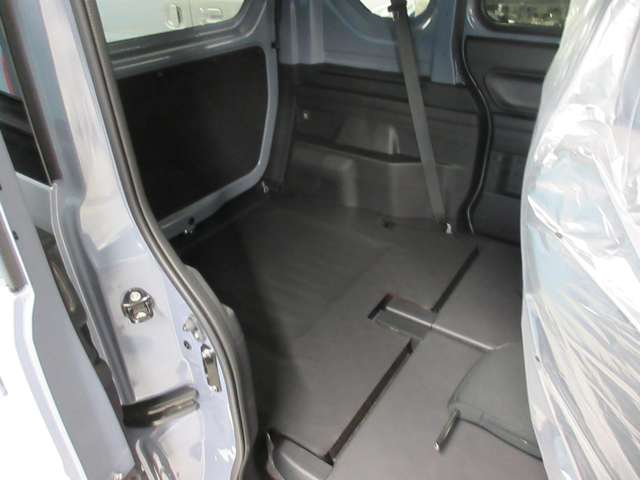 Honda N-VAN 11