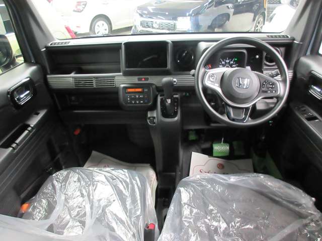 Honda N-VAN 4