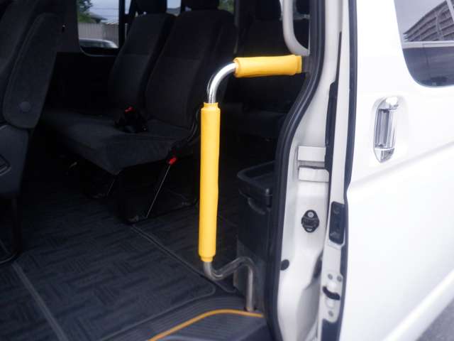 Toyota Hiace 9