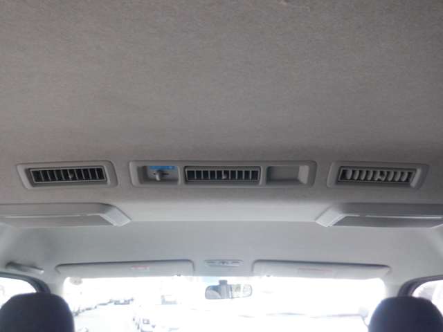 Toyota Hiace 10