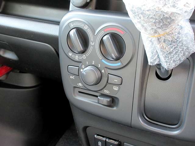Suzuki Every 12