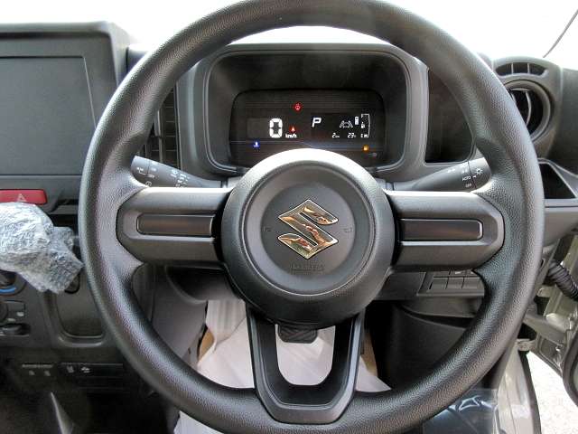 Suzuki Every 9