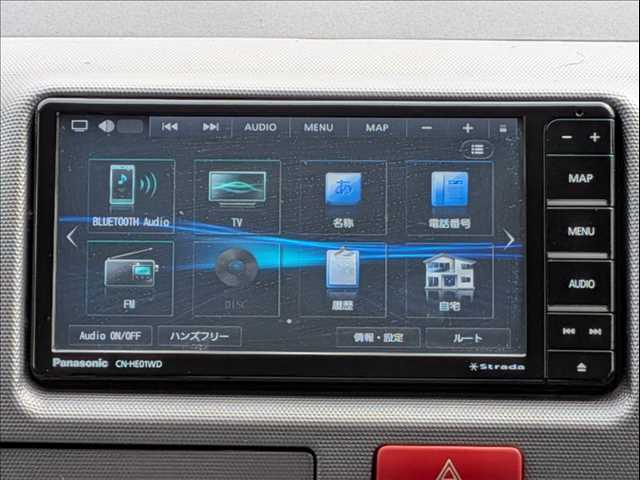 Toyota Hiace Van 5