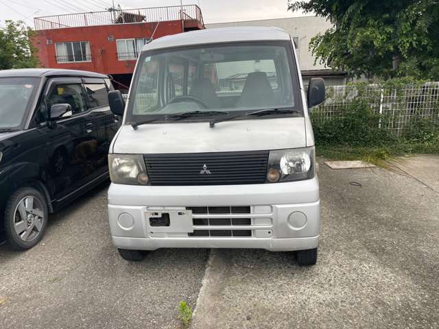 Mitsubishi Minicab Van 8