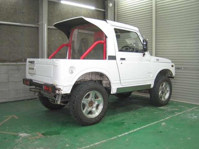 Suzuki Jimny 4