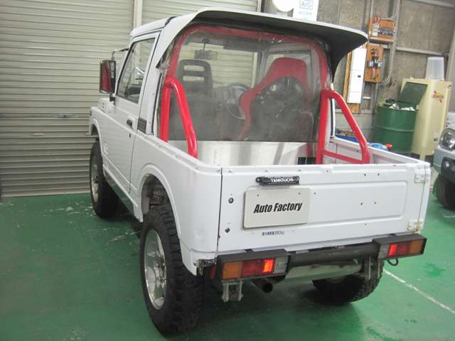 Suzuki Jimny 6