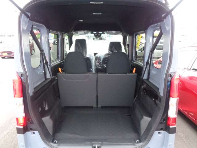 Honda N-VAN 9