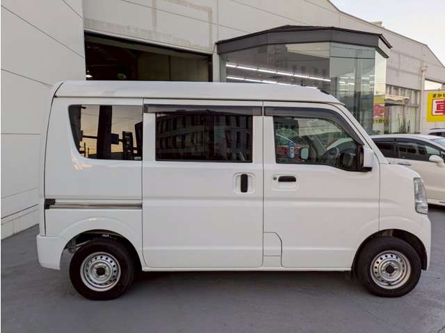 Nissan NV100 Clipper 7